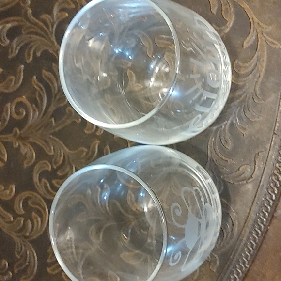 ✅Buzzed & Liquid Therapy Glasses - Picture 4 of 6